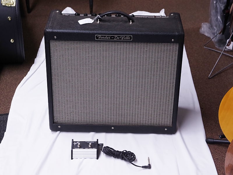 Fender Hot Rod DeVille 212 guitar Amplifier TUBE Amp 60 watts w/ footswitch  - used - Local Pickup image 1