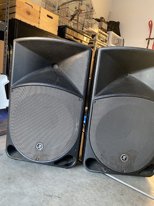 Mackie Used Mackie Thump TH15A Powered Speaker 2000s Reverb