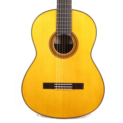Yamaha CG182S Classical Guitar Spruce Top Natural image 1