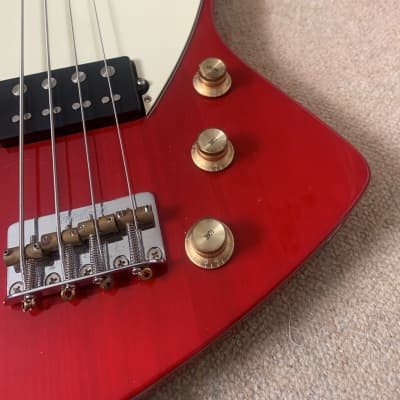 Fret-King  Silver Label Esprit Bass  Gloss Red image 3