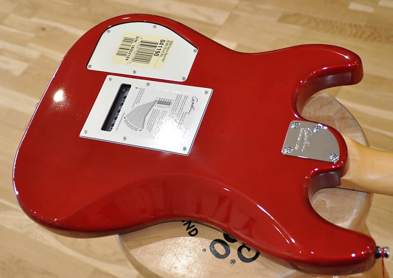 Godin Session LTD Desert Red HG & Bag - Limited Edition