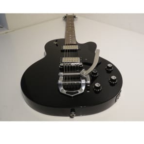 Preowned Guild DeArmand x-155 Archtop Guitar w/Bigsby