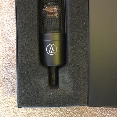 Audio-Technica AT4040 Large Diaphragm Cardioid Condenser