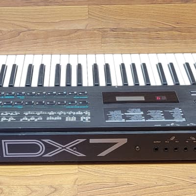 Yamaha DX7S Programmable Algorithm Synthesizer 1983 - 1987 - Black image 1