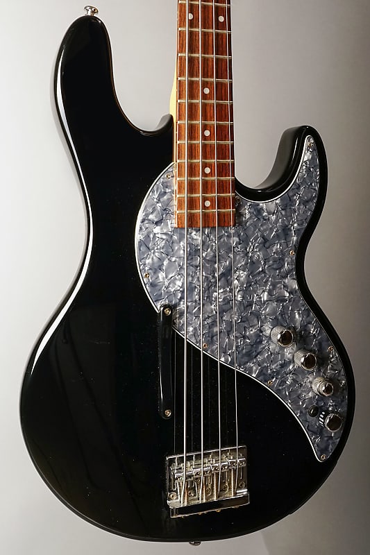 LINE6 Variax Bass 700【希少】オマケ付き Line 6 Variax Bass 700 | eBay