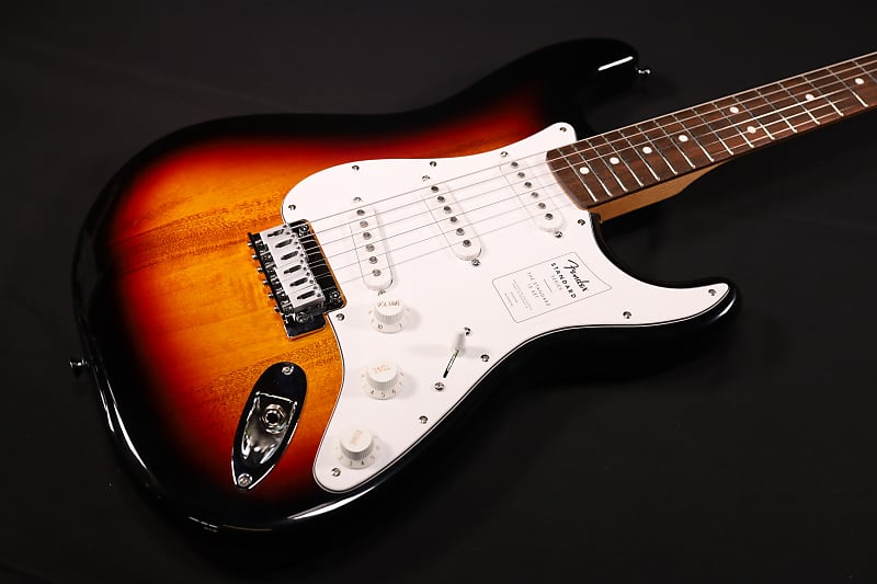 Fender Standard Stratocaster | Reverb