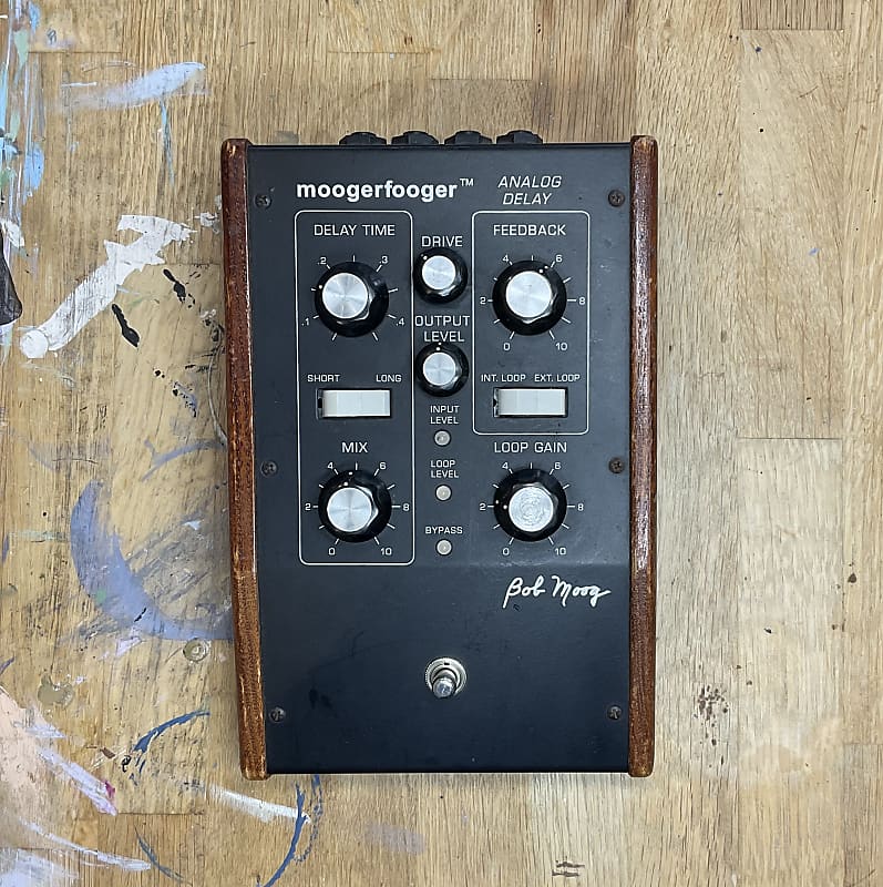 Moog MF-104 Moogerfooger Analog Delay 2000 - 2001 - Black