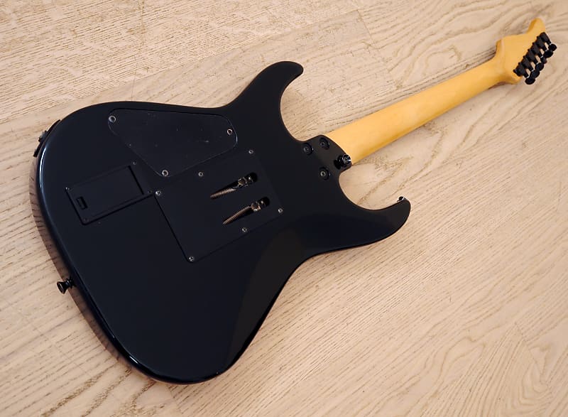 Fernandes FR オールブラック 1990s Fernandes FR-60M Electric Guitar Super Strat Black SSH