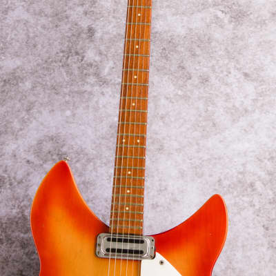 1967 Rickenbacker (Rose Morris 1997 model) - FireGlo image 8