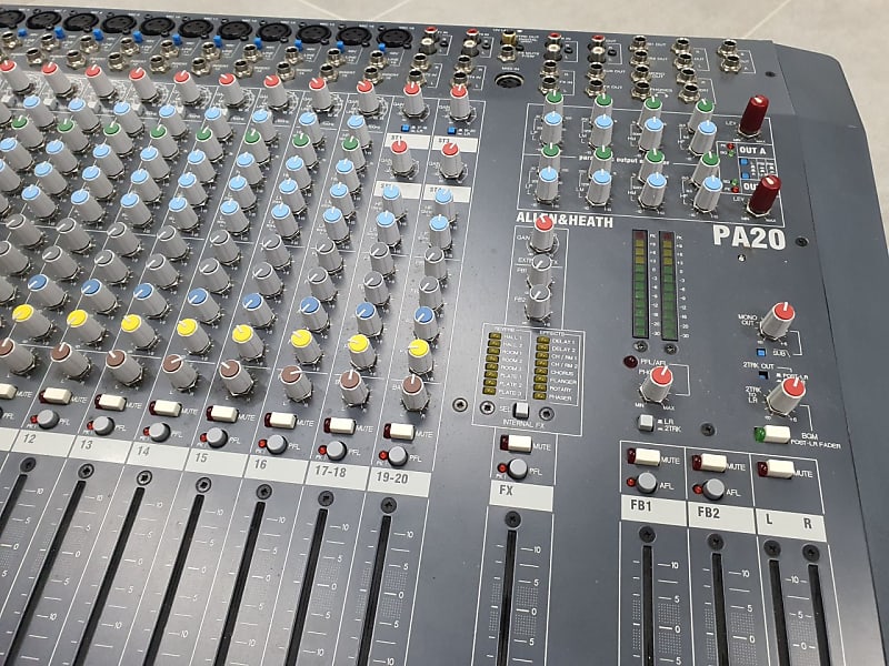 Allen & Heath PA20