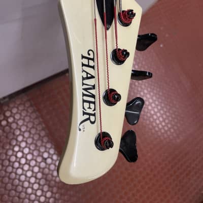 Hamer Chaparral Bass 1984 - White Pearl faded image 5