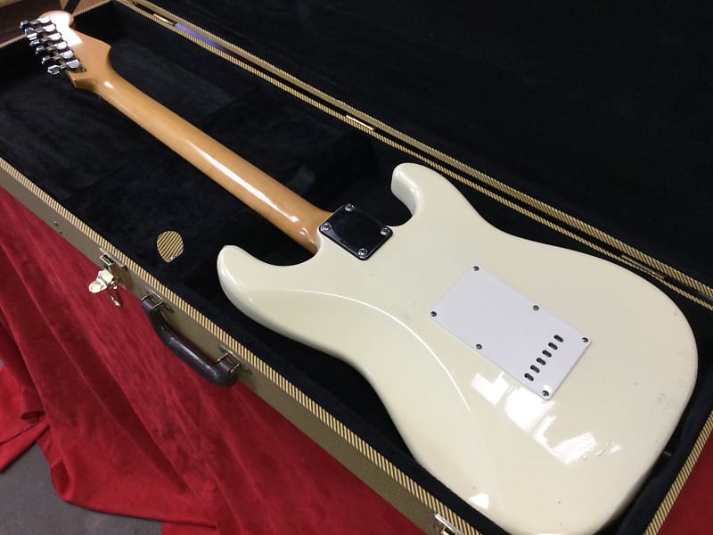 MIJ Stratocaster レフティ Fender Stratocaster Left Handed Olympic White Electric