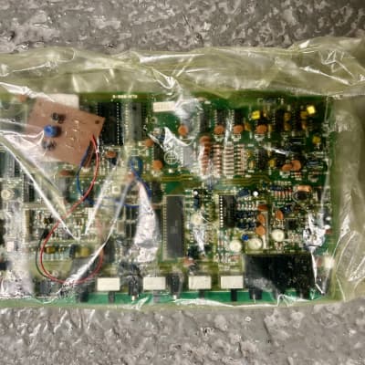 Korg Poly-800 Main Board KLM 596 (1)