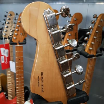 Fender   Classic Player 50 Stratocaster Sunburst image 6