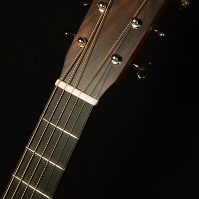 Martin Guitars Custom Shop 00-18 image 3