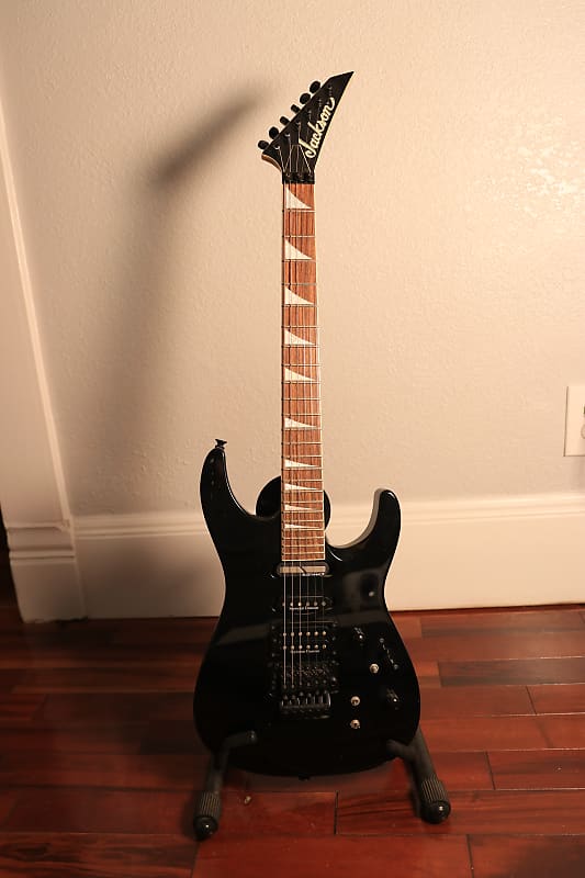 Jackson Dinky DK2S w/ Sustainiac 2012 Black Reverb