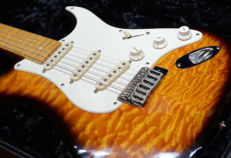 Valley Arts Custom Line Limited M Series Sunburst