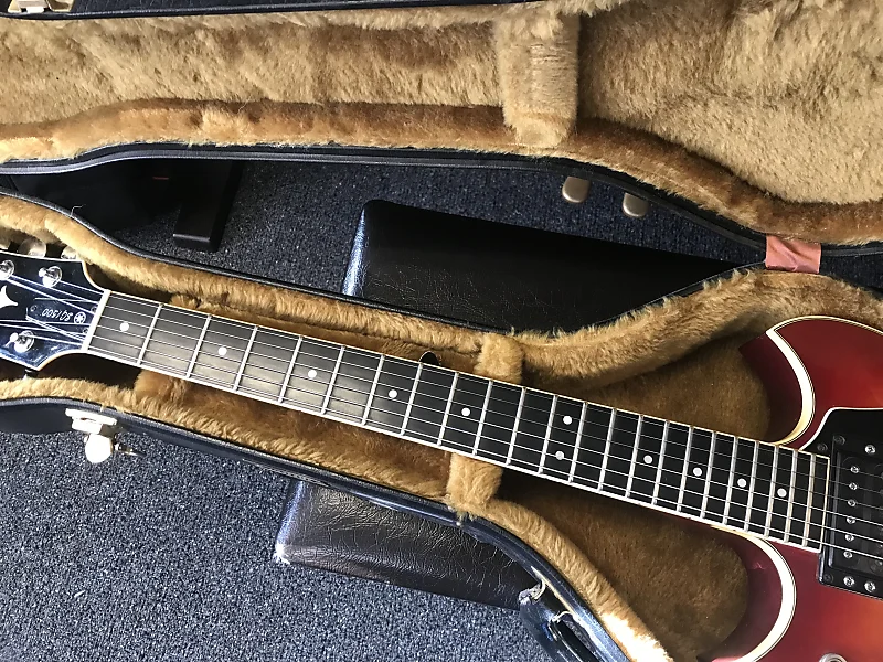 Yamaha SG1500 vintage solid body electric guitar made in Japan