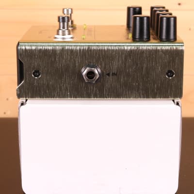 Fender Compugilist Compressor & Distortion - Guitar Effect Pedal image 3