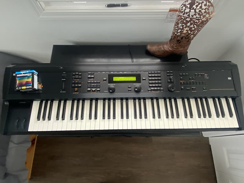 Ensoniq MR-76 1996 - Black