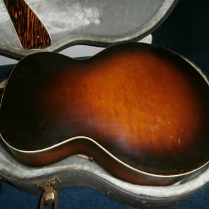 Vintage 1930's Recording King (Gibson) 1124 M5 Acoustic Archtop Guitar w/ Case! image 9