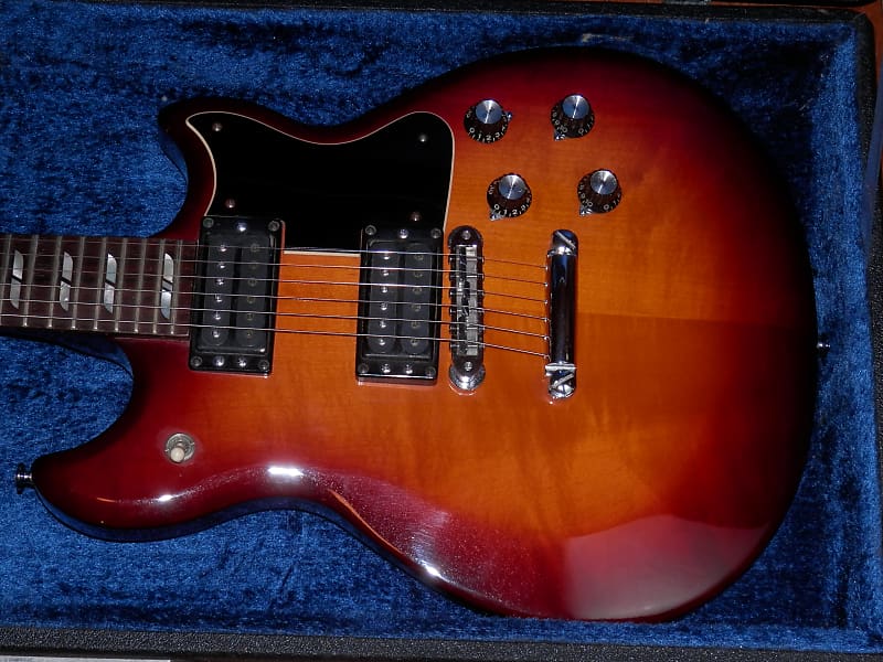 R*2様 YAMAHA SF700 YAMAHA SF700 Electric Guitar Good Condition Free shipping