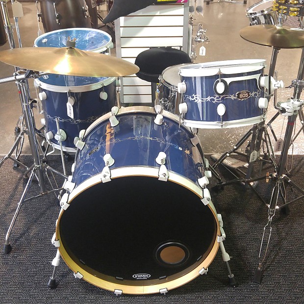 PDP 805 4 Piece White Blue Silver Tribal