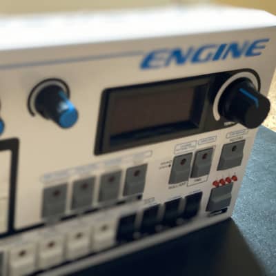 Social Entropy ENGINE SEQUENCER w/ CV expansion White and Blue image 2
