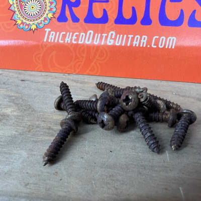 Real Life Relics Aged Nickel Bass Tuner Screws 16 pack    [CC7] image 2