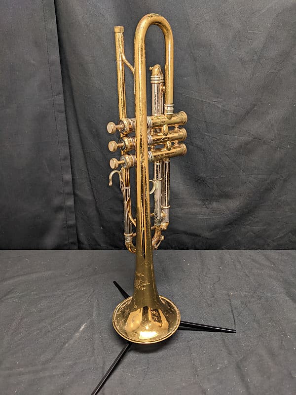 Vintage Bach Minerva Bb Trumpet | Reverb