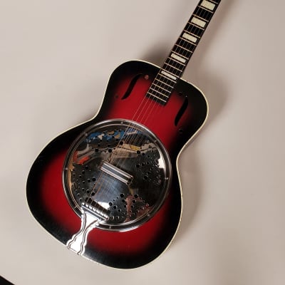 1960's Belltone Slide & Contemporary guitar. Acoustically sound  Rosewood neck. Orig.case. RARE image 8