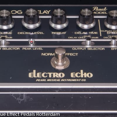 Pearl F-605 Electro Echo Analog Delay with MN3005 BBD s/n 512719 early 80's  as used by the Mad Professor ( Studio 1 recordings ) image 9