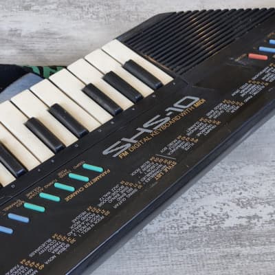 1980's Yamaha Japan SHS-10S Keytar ("Gui-Board") w/MIDI image 3