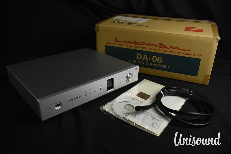 Luxman DA-06 USB D/A Converter DAC in Excellent Condition w/ Original Box