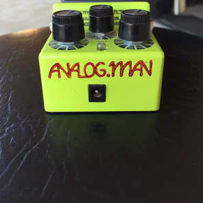 Maxon SD-9 Sonic Distortion Distortion Guitar Effect Pedal