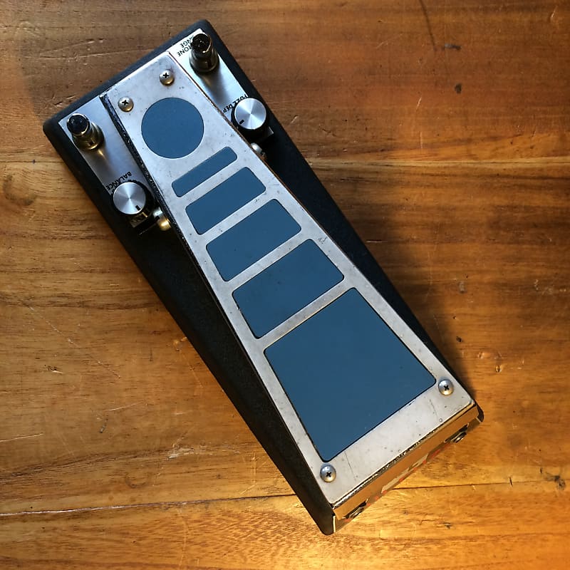 Guyatone Wah-Fuzz FS-5 --Star Trek gas pedal to the | Reverb