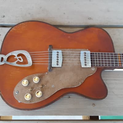Vintage Late 1950's Roger Electric Electric Guitar! Rare German-Built Instrument! Rickenbacker, Fender Ties! image 3