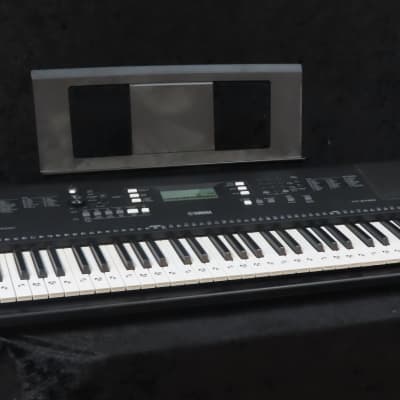 Yamaha PSR-EW310 Keyboard (Nashville, Tennessee)