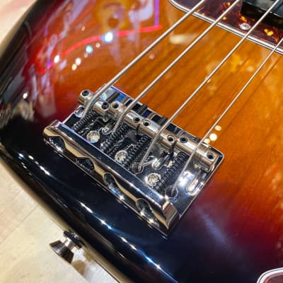 Fender American Professional II Precision Bass 2023 - 3-Color Sunburst image 8