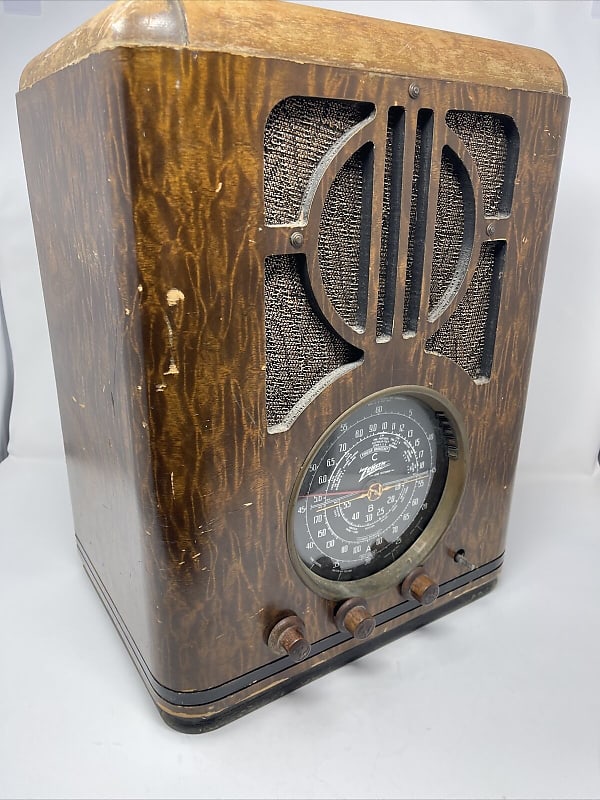 Zenith good 1937 tombstone radio non-working