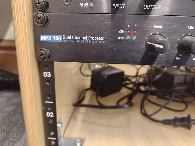 Lexicon MPX 100 Dual Channel Processor | Reverb