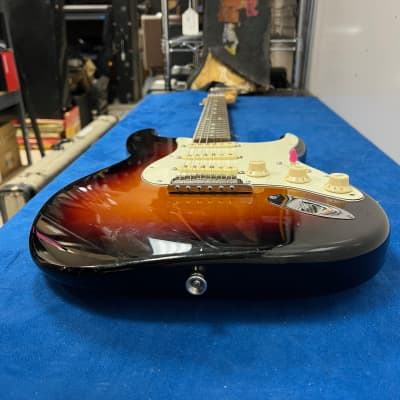 Used Fender Strat Stratocaster Electric Guitar with Case USA 2014 Sunburst 60th Anniversary image 25