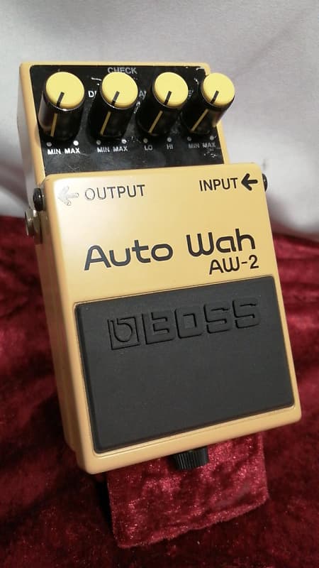Boss AW-2 Auto Wah
