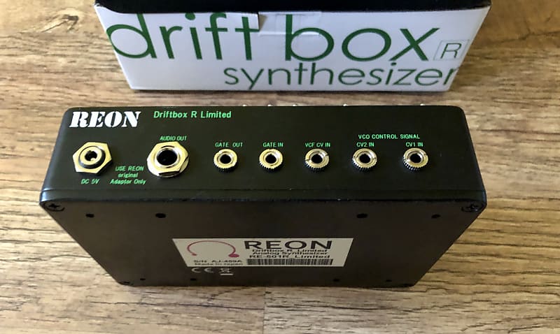 REON Driftbox R Limited Analog Synth with Drifting Cross-Mod | Reverb