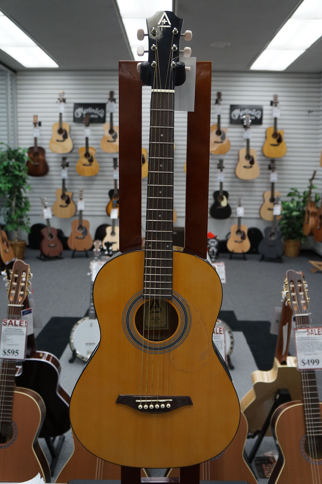 Hohner guitar shop hw03