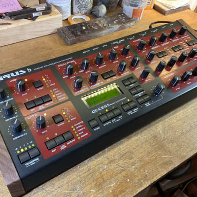 Access Virus B Desktop Digital Synthesizer 1999 - 2002 - Black / Red