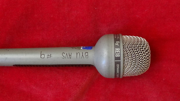 Electro-Voice RE18 Supercardioid Dynamic Microphone image 1