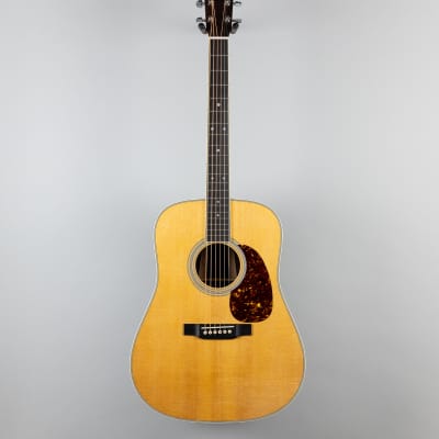 Martin D-35 Acoustic Guitar (2534018) image 2