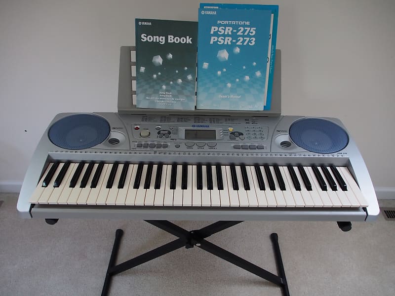 Yamaha PSR-275 Keyboard image 1
