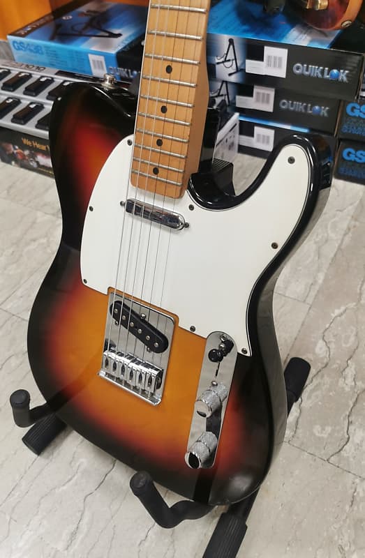 Fender Telecaster Standard MN BSB Electric guitar sunburst color